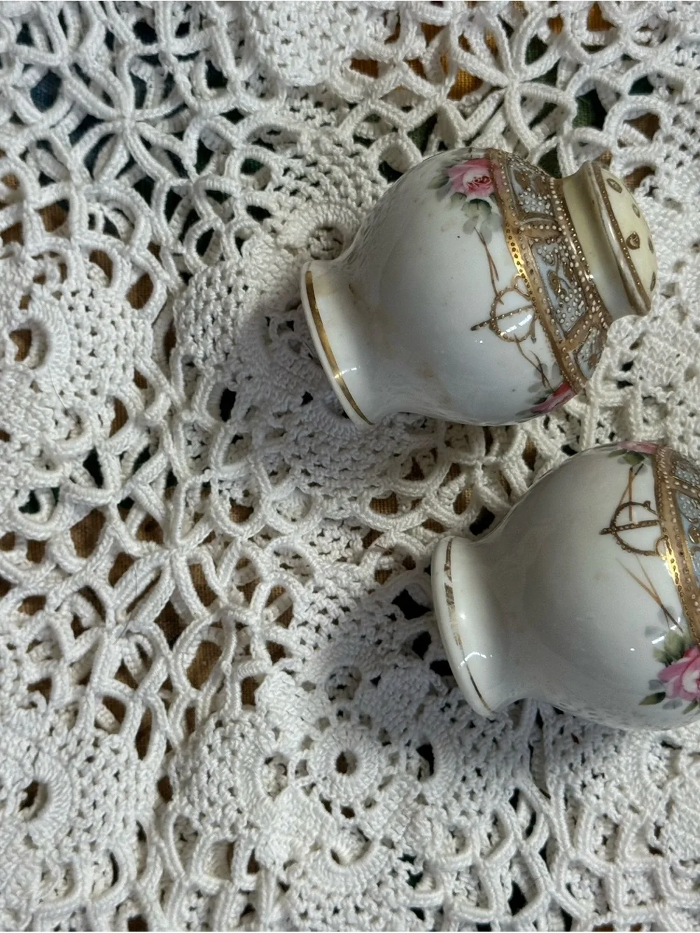 Vintage Noritake Hand Painted Porcelain Salt & Pepper Shakers | Roses & Gold